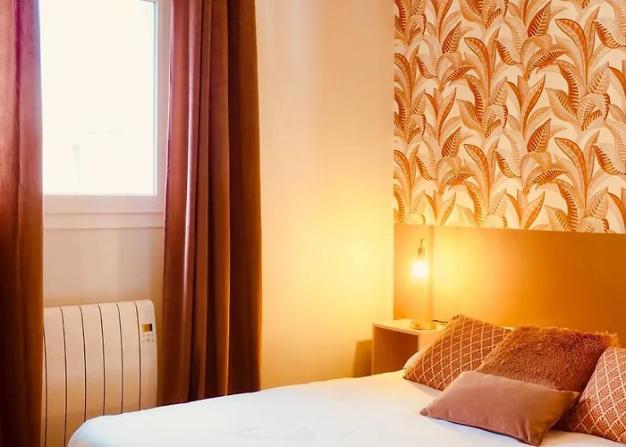 Charming - Private Parking, Balcony Caen